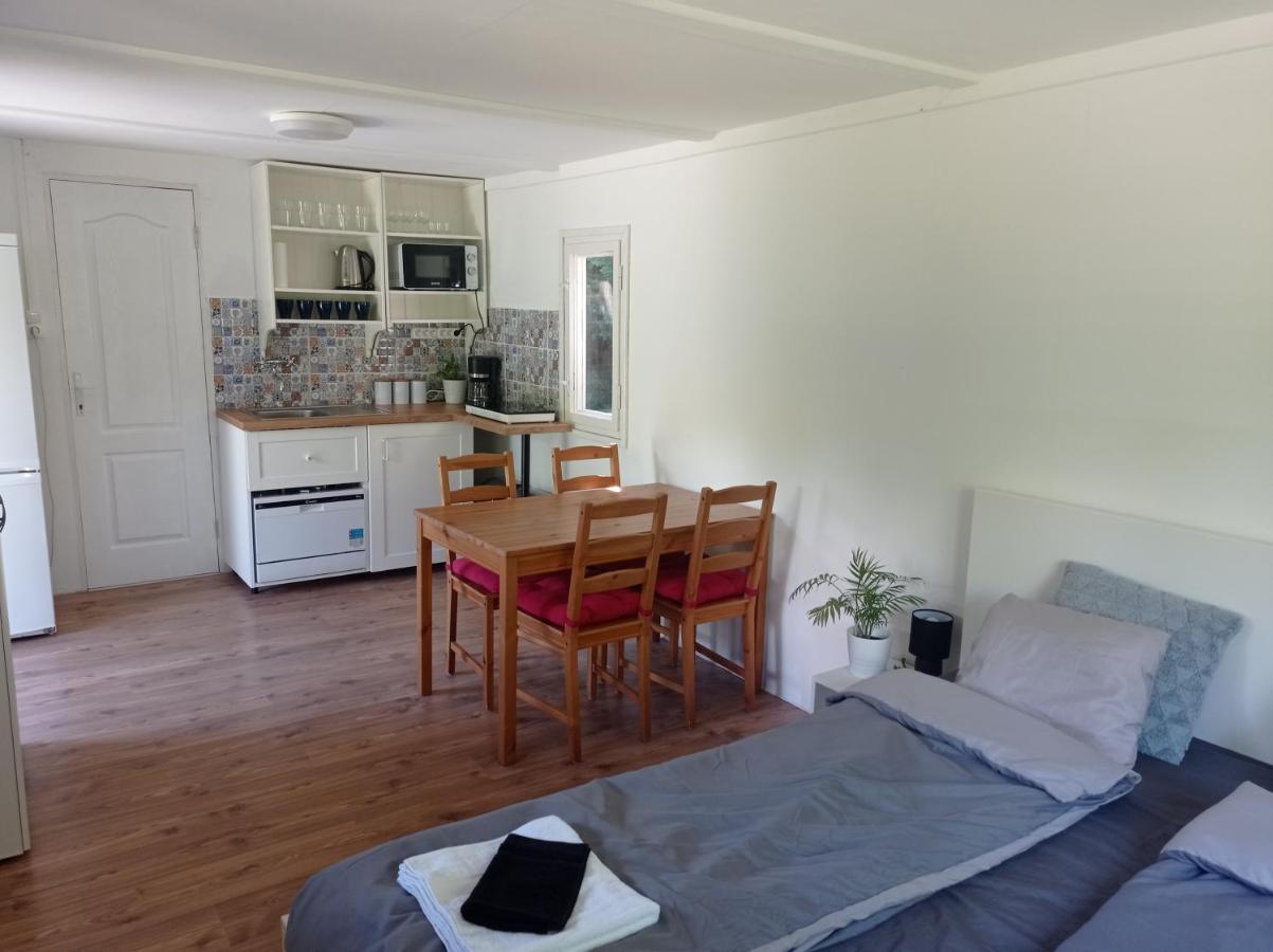 Akarattya Endless Summer Woodhouse Balatonakarattya Ngoại thất bức ảnh